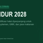 Kartu bertuliskan mundur 2028 dengan keterangan tenggat sertifikasi halal diperpanjang untuk kosmetik, suplemen, UMK, dan jasa makanan